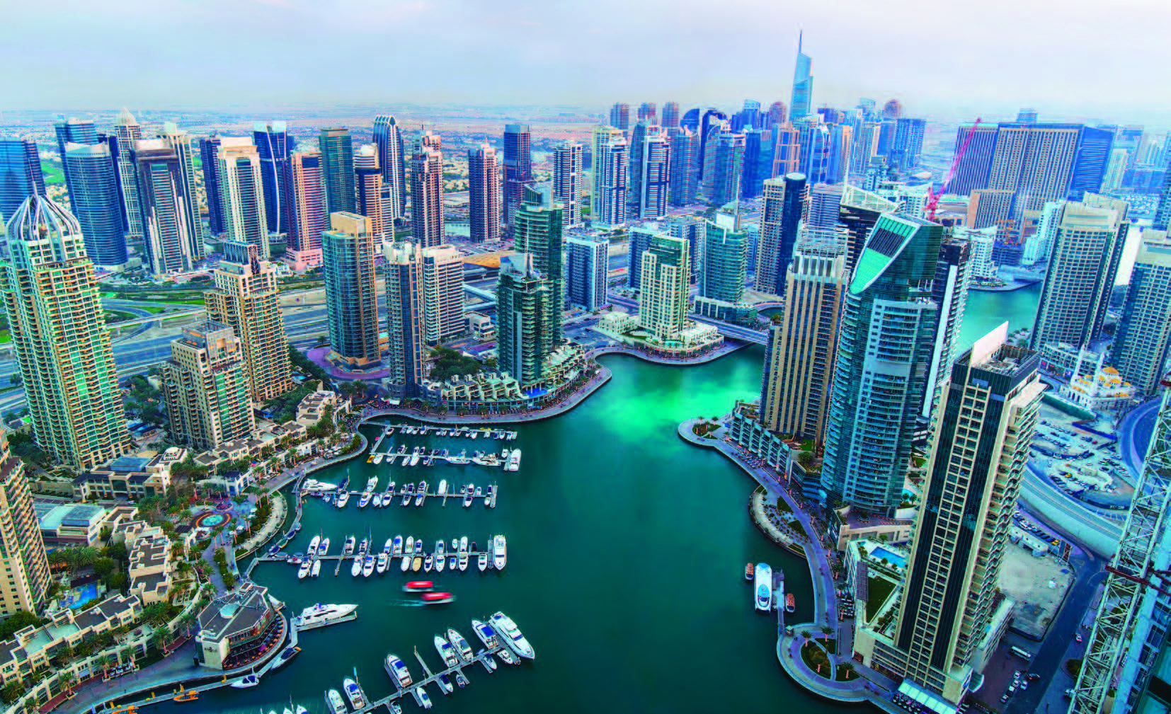 Rascacielos en Dubai vistos desde el Burj Kalifa, el Rascacielos más alto del mundo... CRUCEROS DUBAI CRUCEROS EMIRATOS CRUCEROS EMIRATOS ARABES ARABIA CRUCEROS MAR ROJO CRUCEROS CRUCEROS GOLFO CRUCEROS ABU DHABI CRUCEROS OMAN CRUCEROS DUBAI CRUCEROS EAU CRUCEROS RASCACIELOS CRUCEROS GRANDES CIUDADES DUBAI CRUISES EMIRATES CRUISES